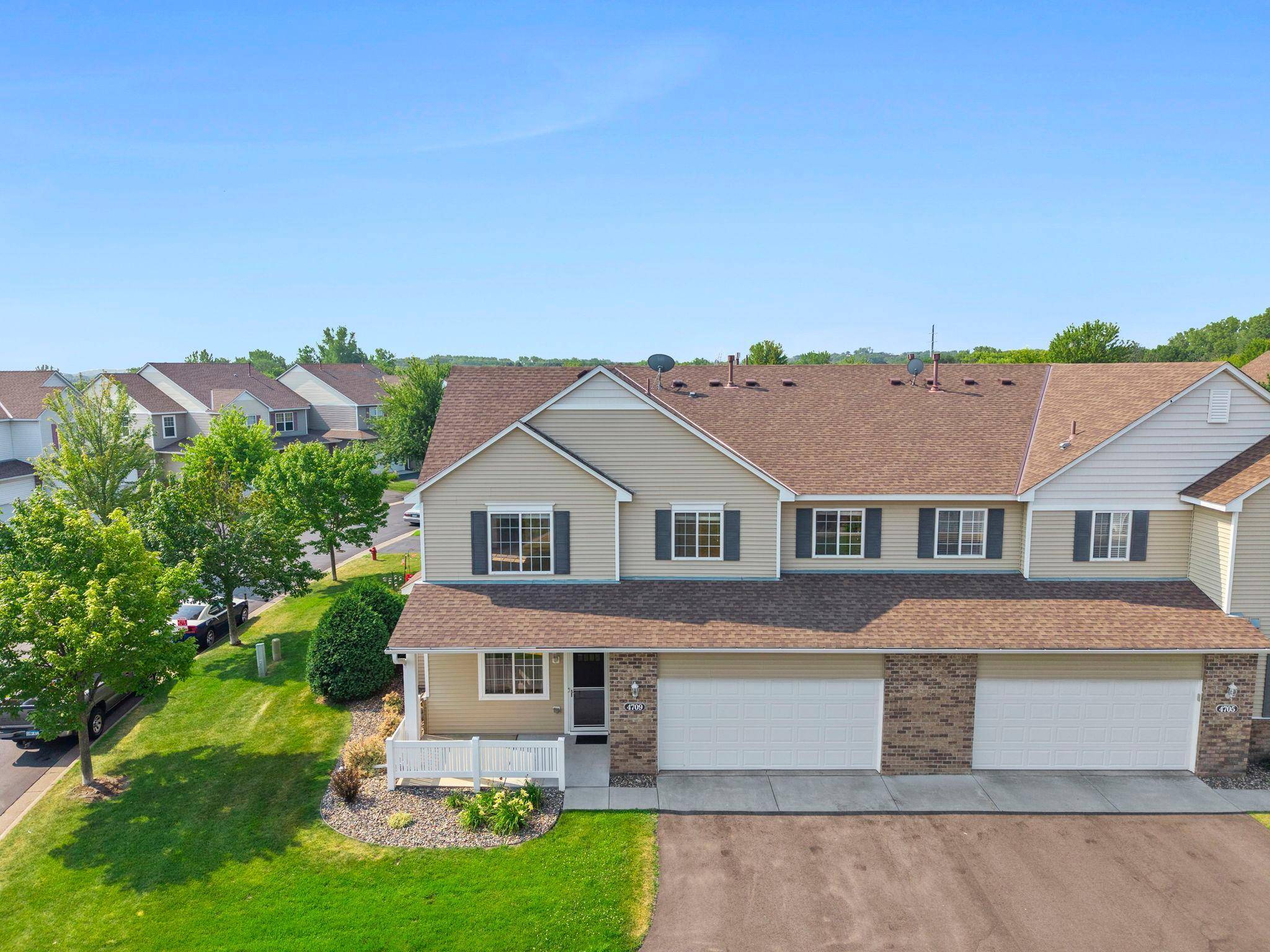 4709 Blaylock WAY #2804, Inver Grove Heights, MN 55076