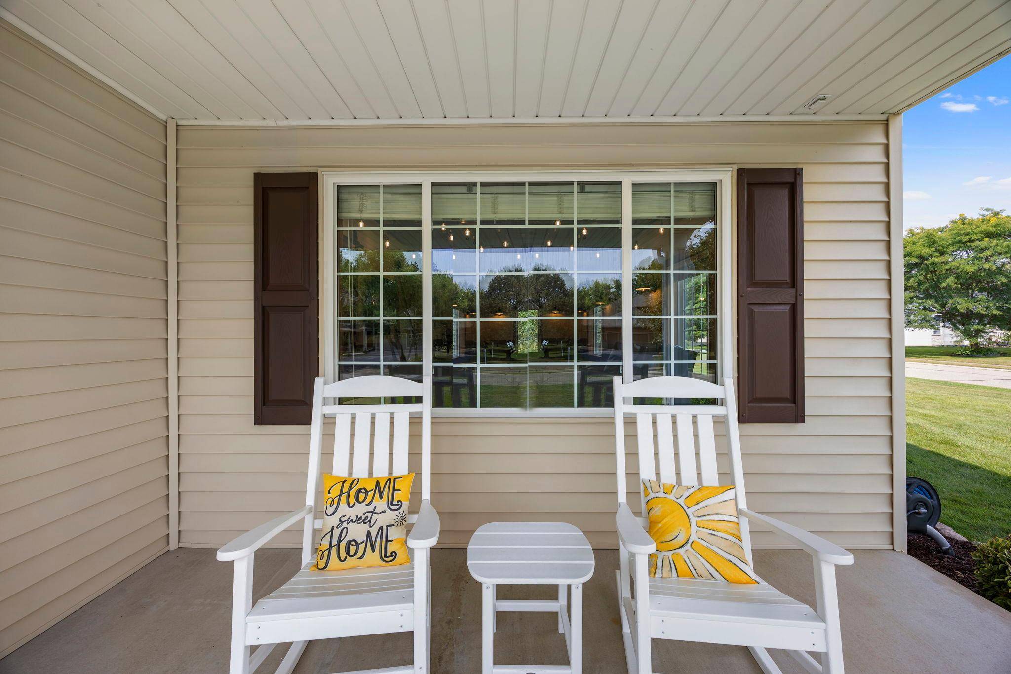 1669 Lakeland CIR, Centerville, MN 55038