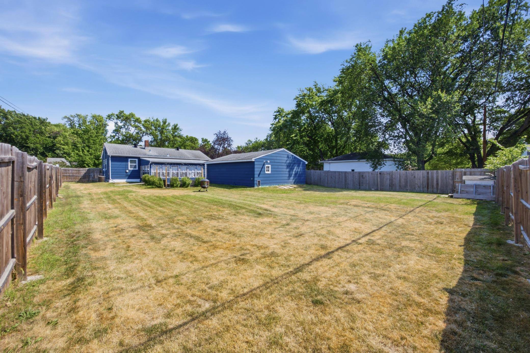 1617 14th ST S, Fargo, ND 58103