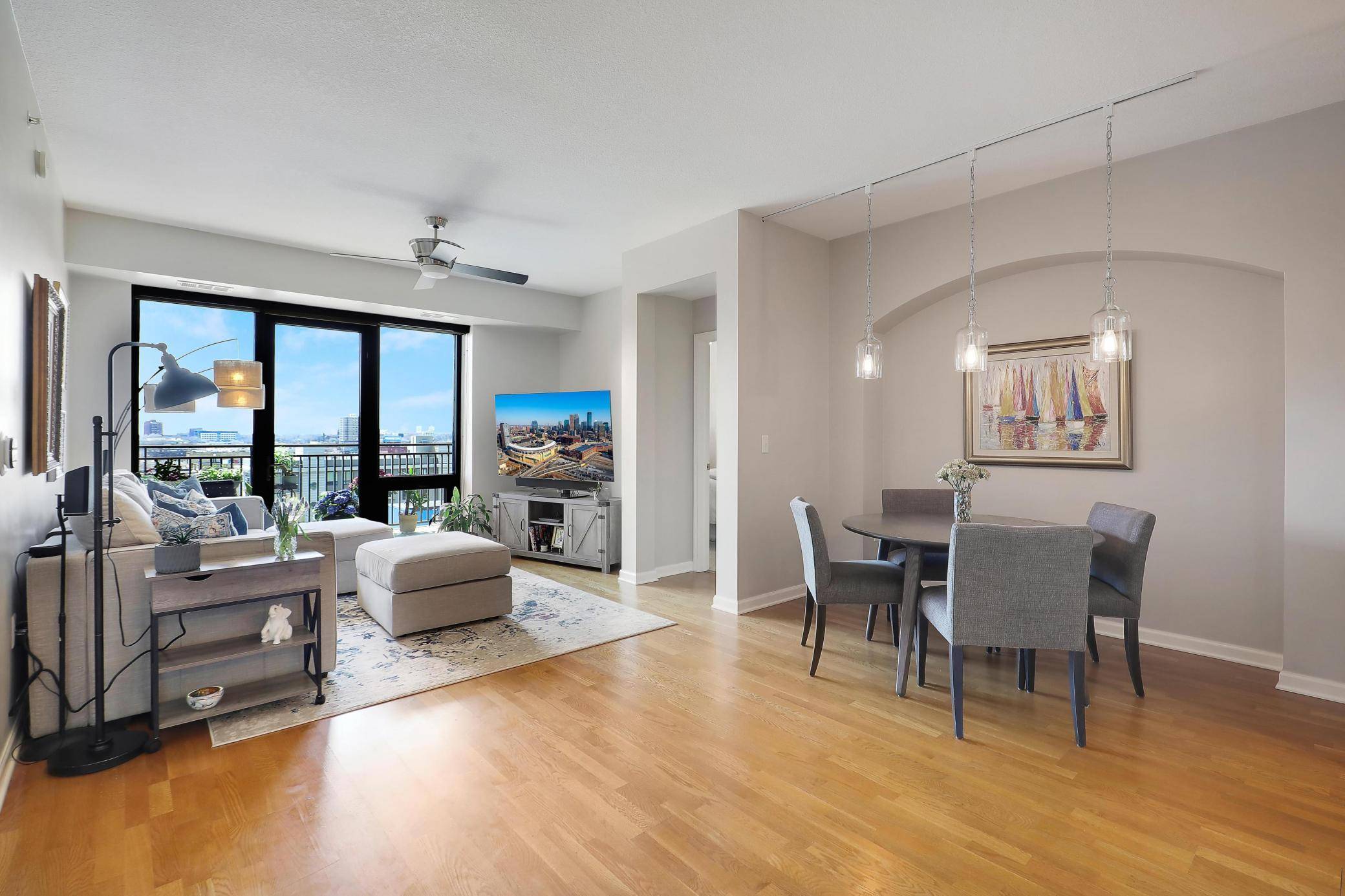 500 E Grant ST #707, Minneapolis, MN 55404