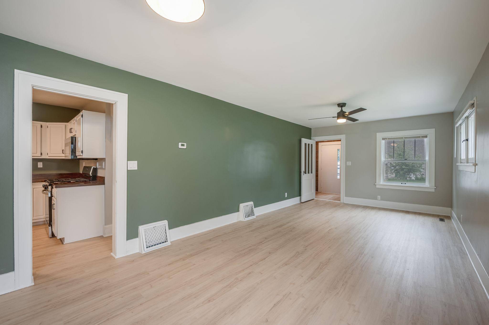 811 South AVE, North Mankato, MN 56003
