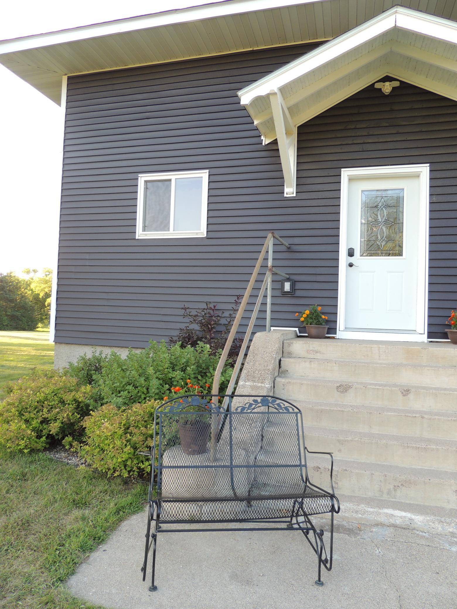 27428 County Road 37, Freeport, MN 56331