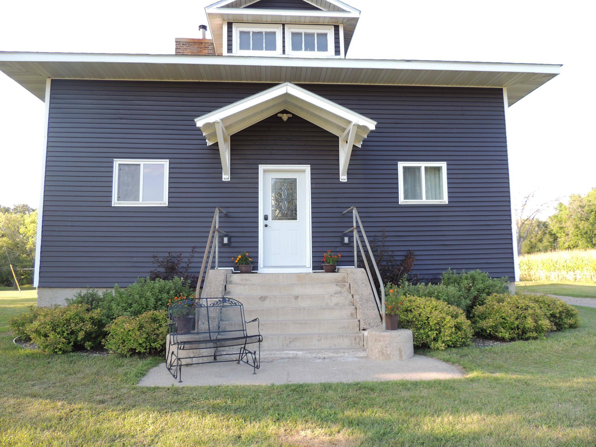 27428 County Road 37, Freeport, MN 56331