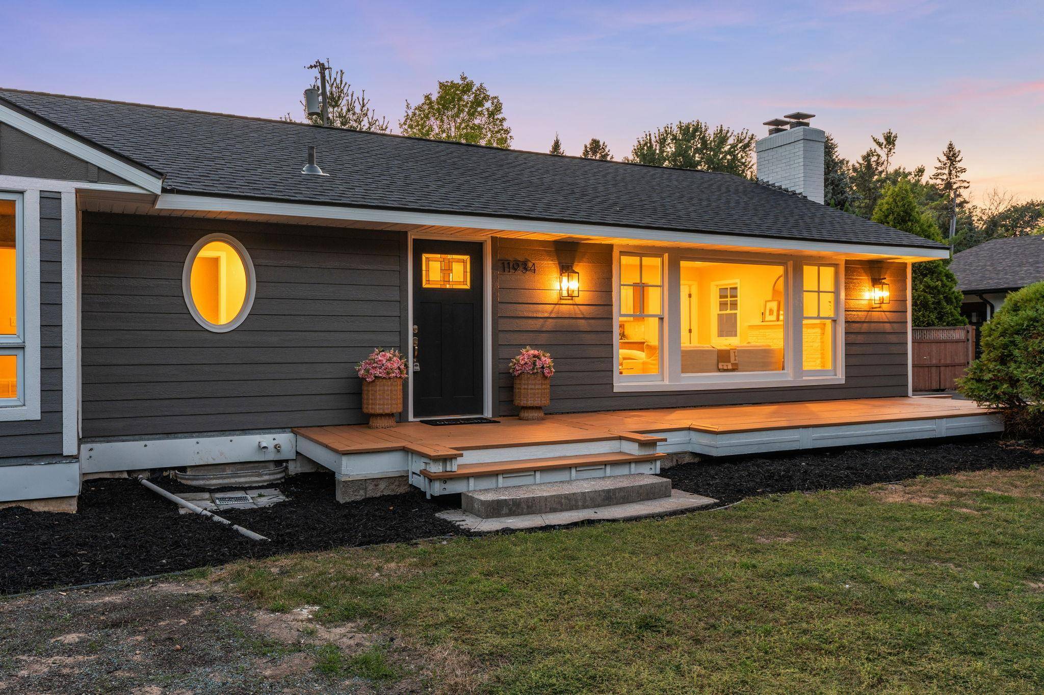11934 James RD, Minnetonka, MN 55343