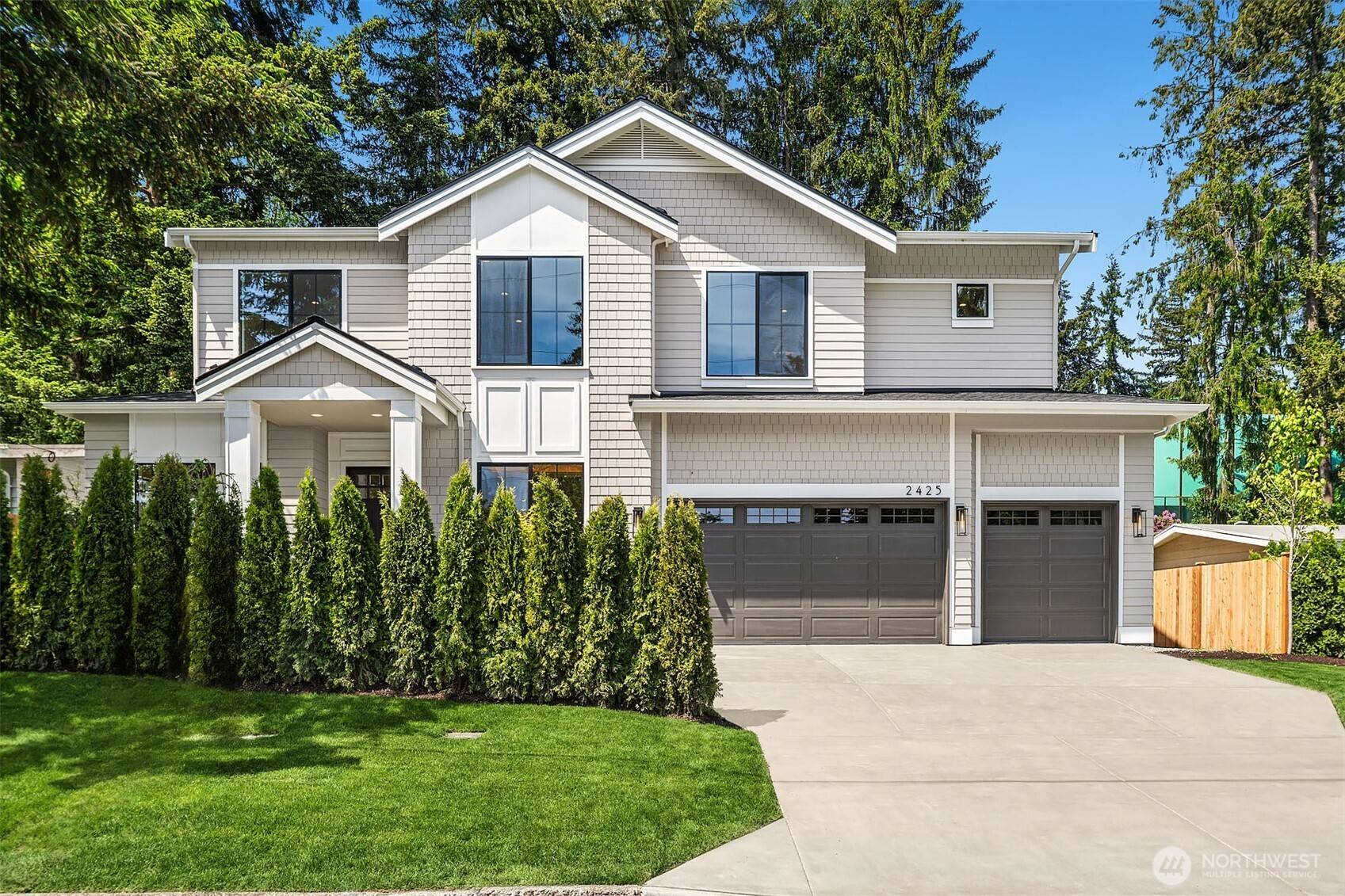 2425 153rd AVE SE, Bellevue, WA 98007
