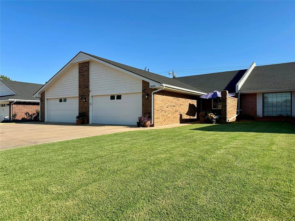 1404 E Proctor AVE, Weatherford, OK 73096