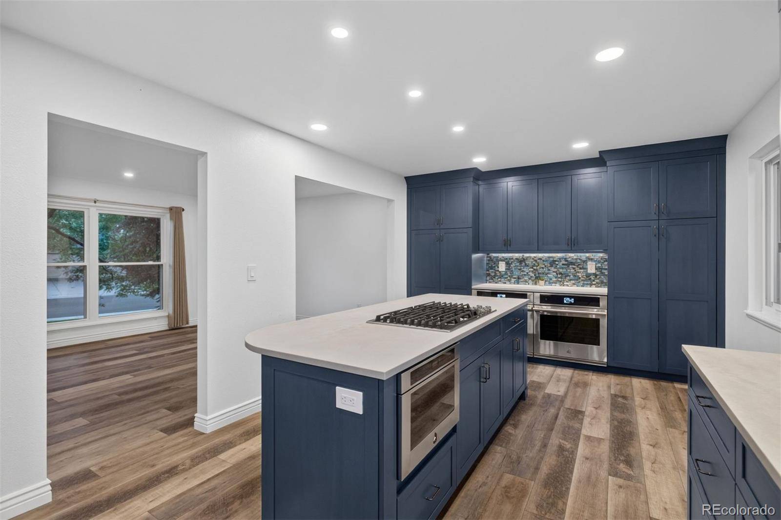 10562 E Maplewood DR, Englewood, CO 80111