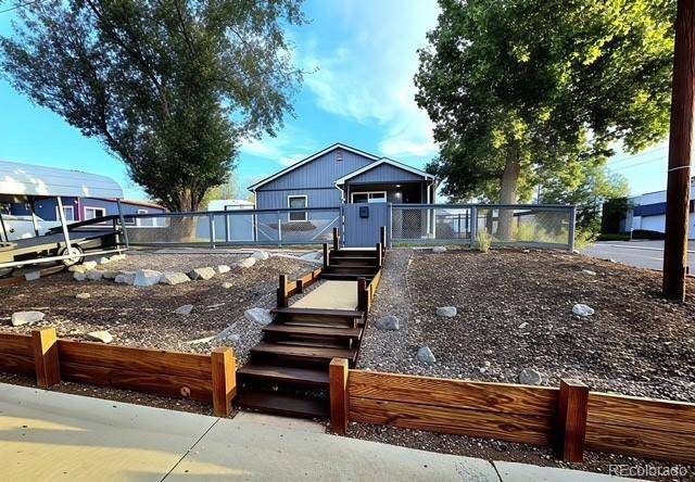 2001 W Vassar AVE, Englewood, CO 80110