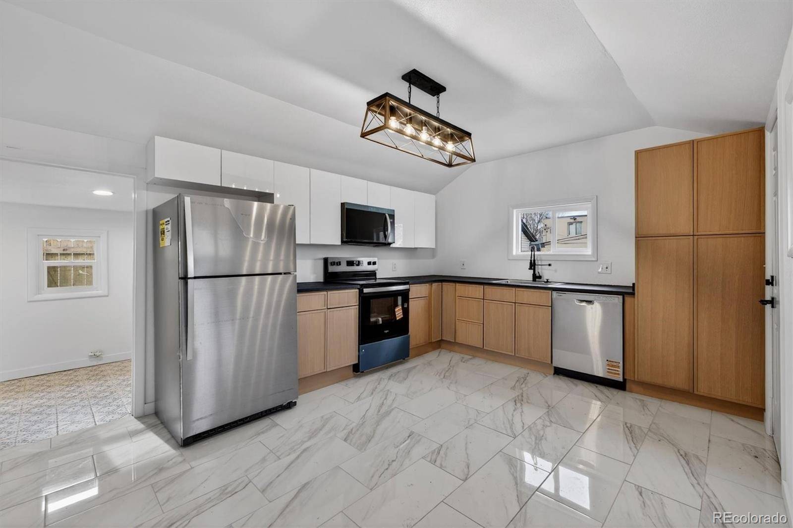 137 Hazel CT, Denver, CO 80219
