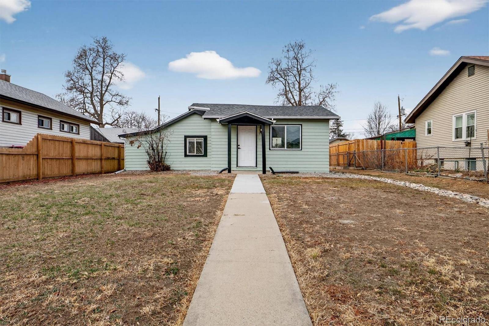 137 Hazel CT, Denver, CO 80219