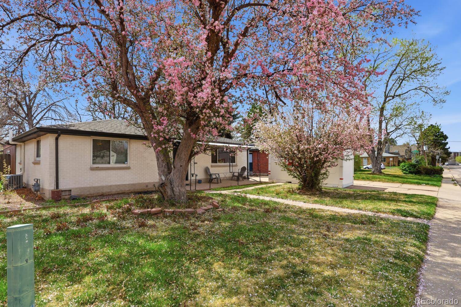 4740 E Jewell AVE, Denver, CO 80222