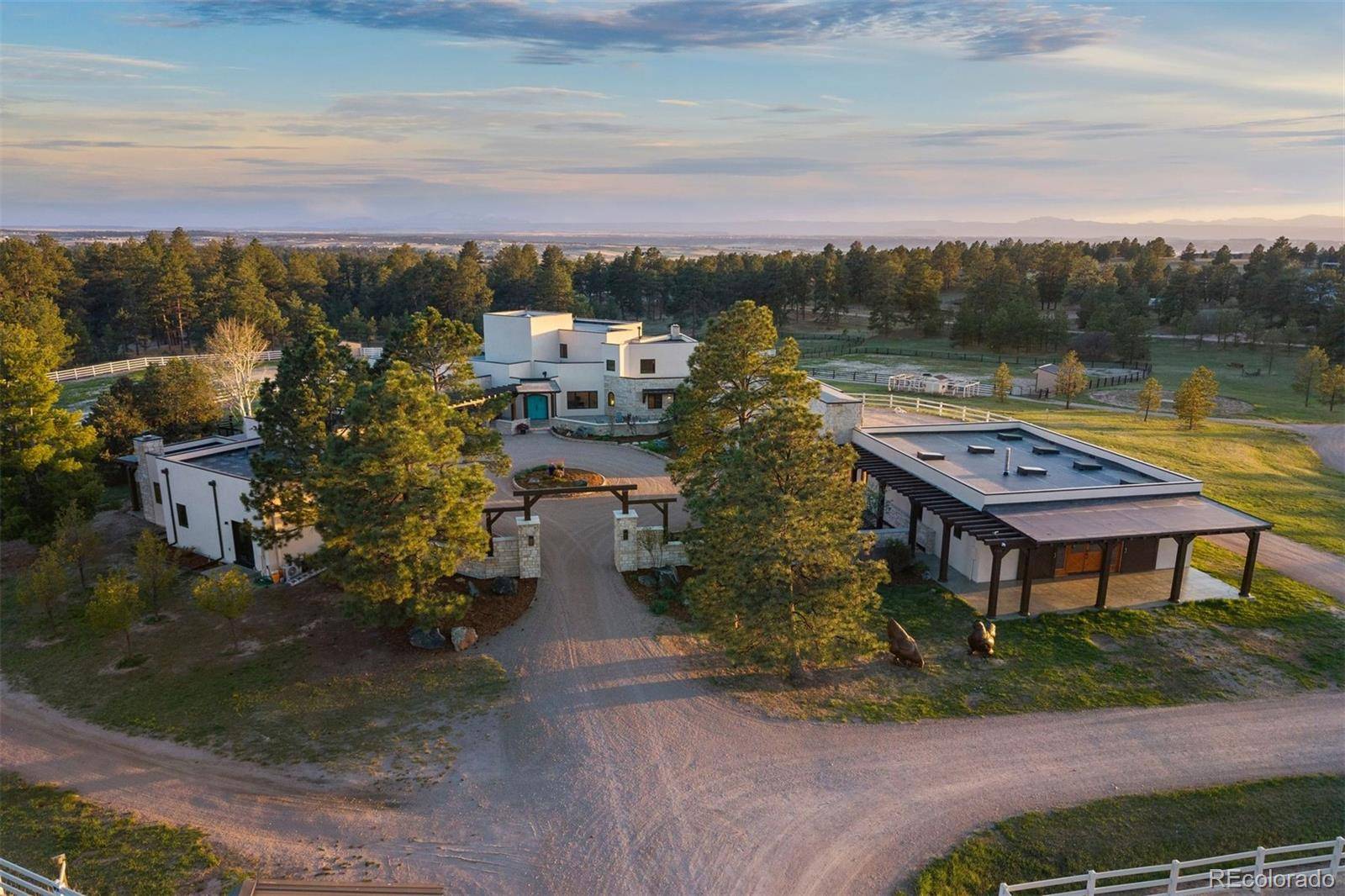 10559 Democrat RD, Parker, CO 80134