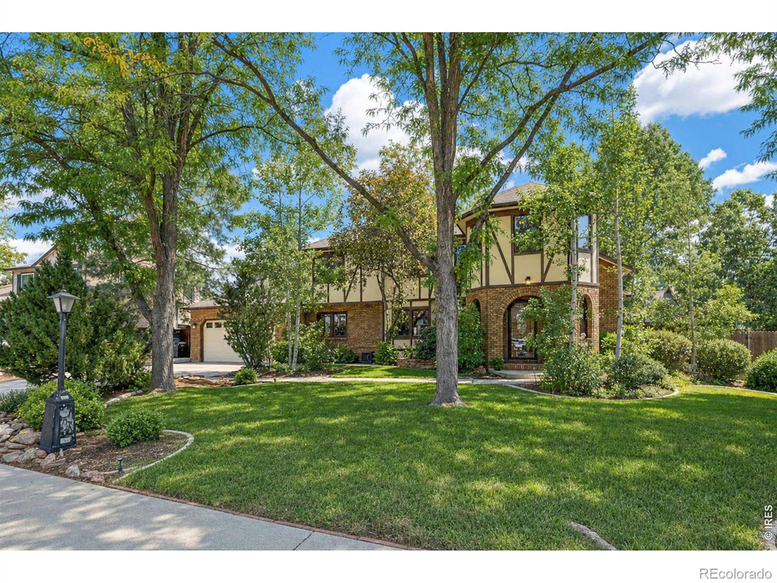 1224 Twin Peaks CIR, Longmont, CO 80503