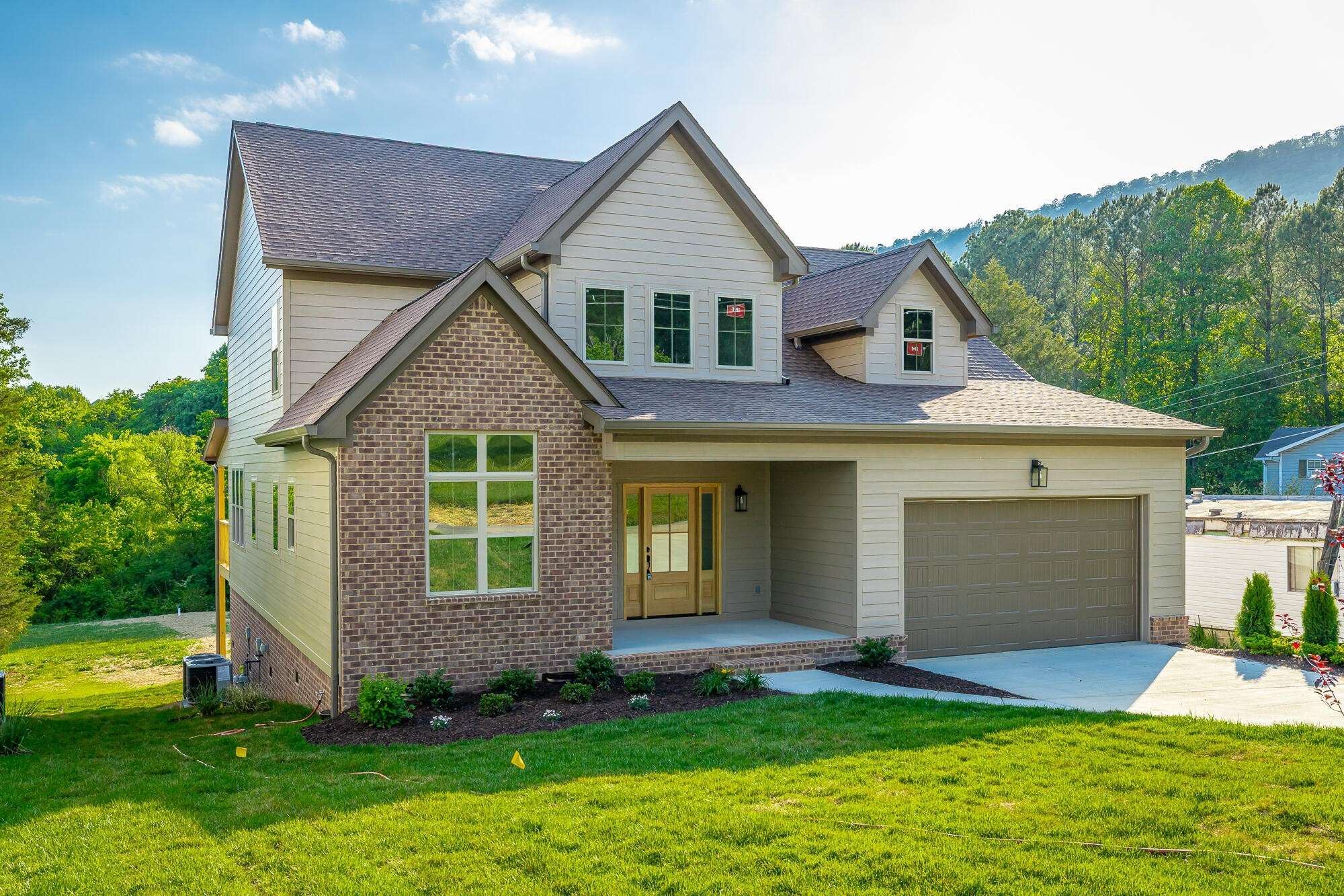 676 Courtney Lane, Chattanooga, TN 37415