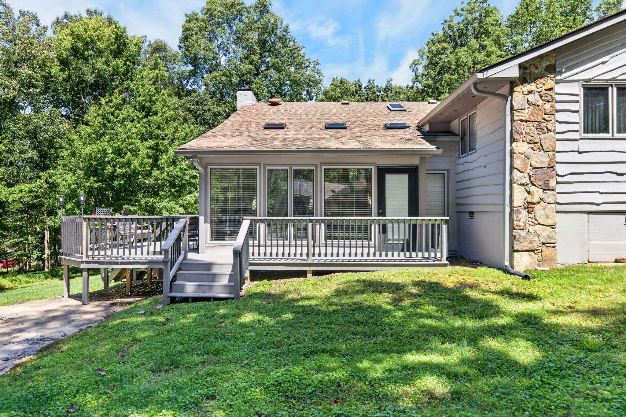 114 Morris Ln, Crossville, TN 38558