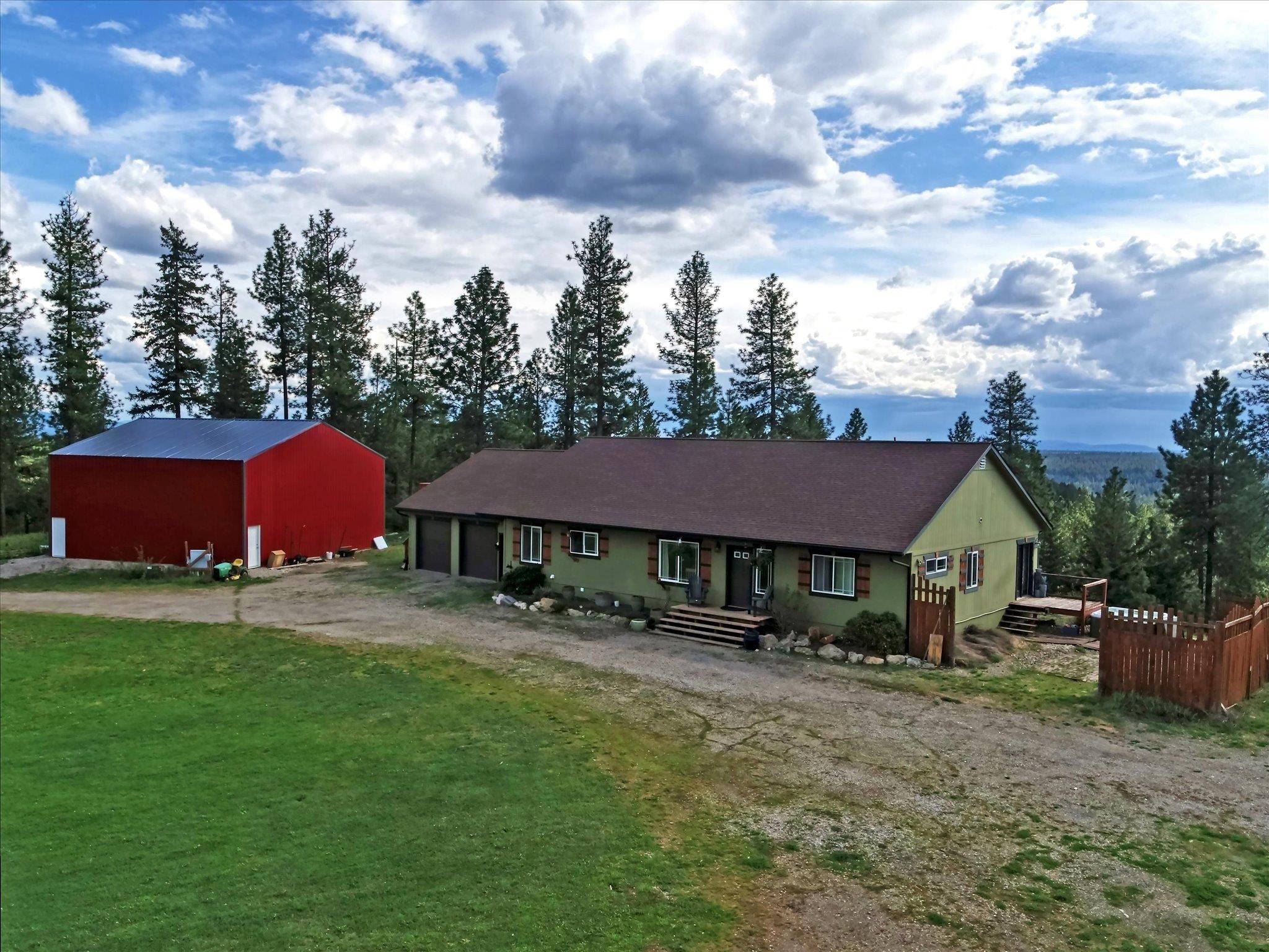 704 Mccammon Rd, Elk, WA 99009