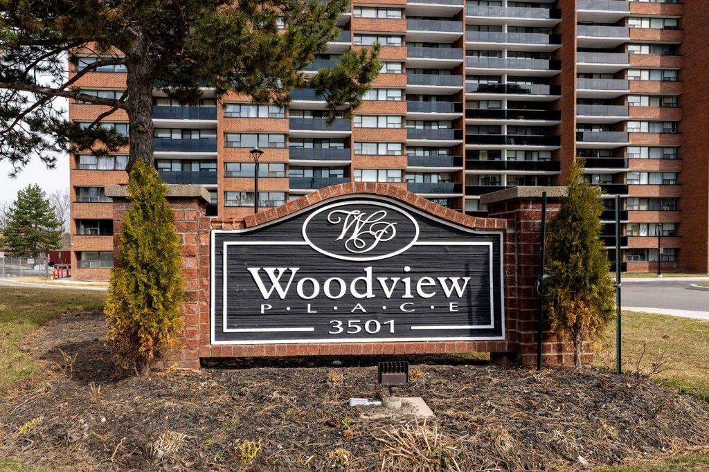 3501 Glen Erin DR #1001, Mississauga, ON L5L 2E9