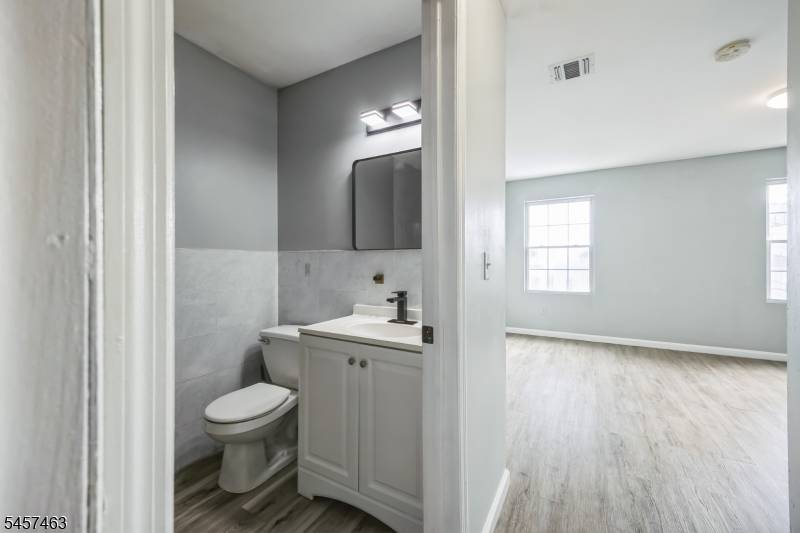 708 Ocean Ave #1, Jersey City, NJ 07305