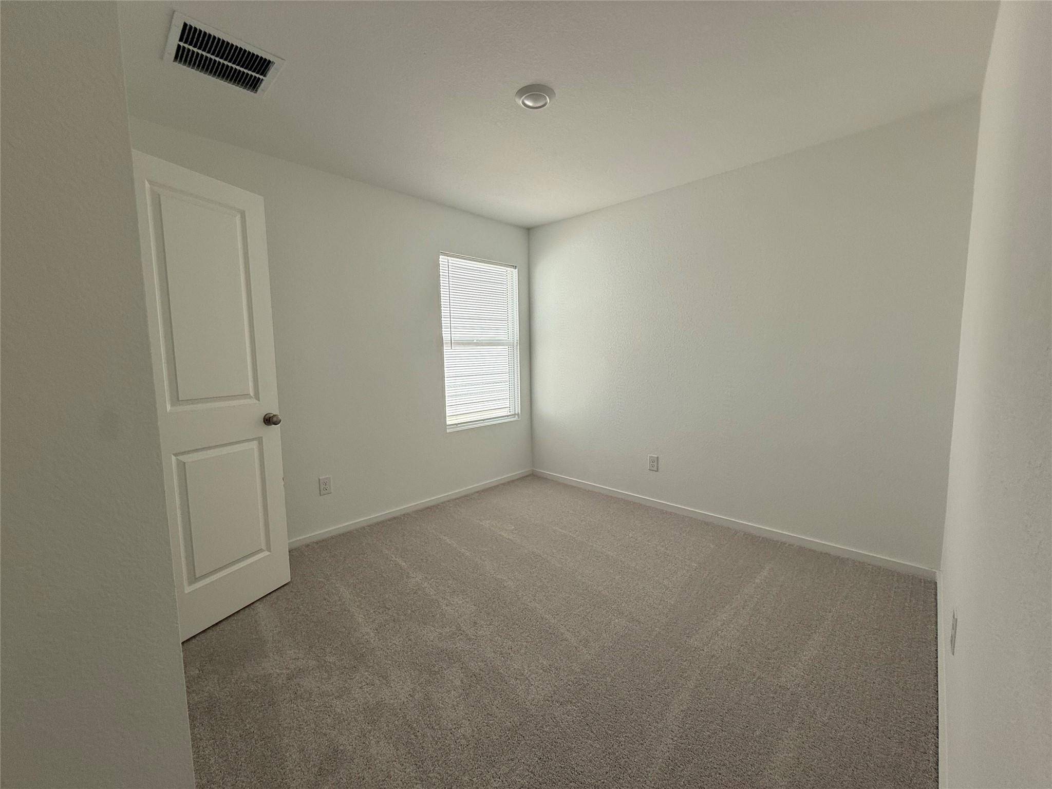 785 Whoopers LOOP, Uhland, TX 78640