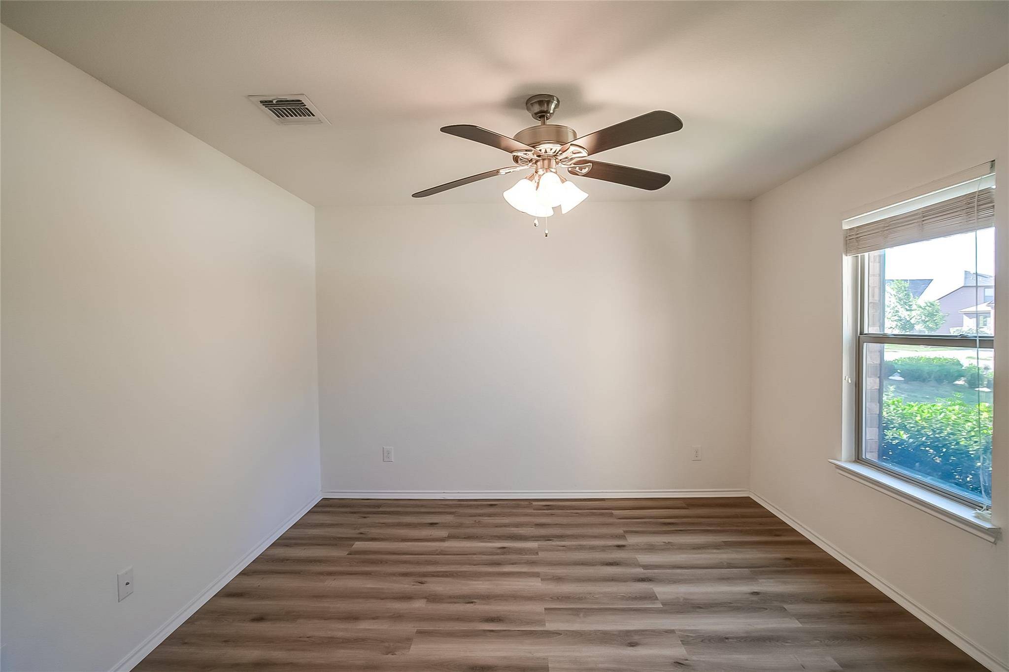518 Carrington ST, Hutto, TX 78634