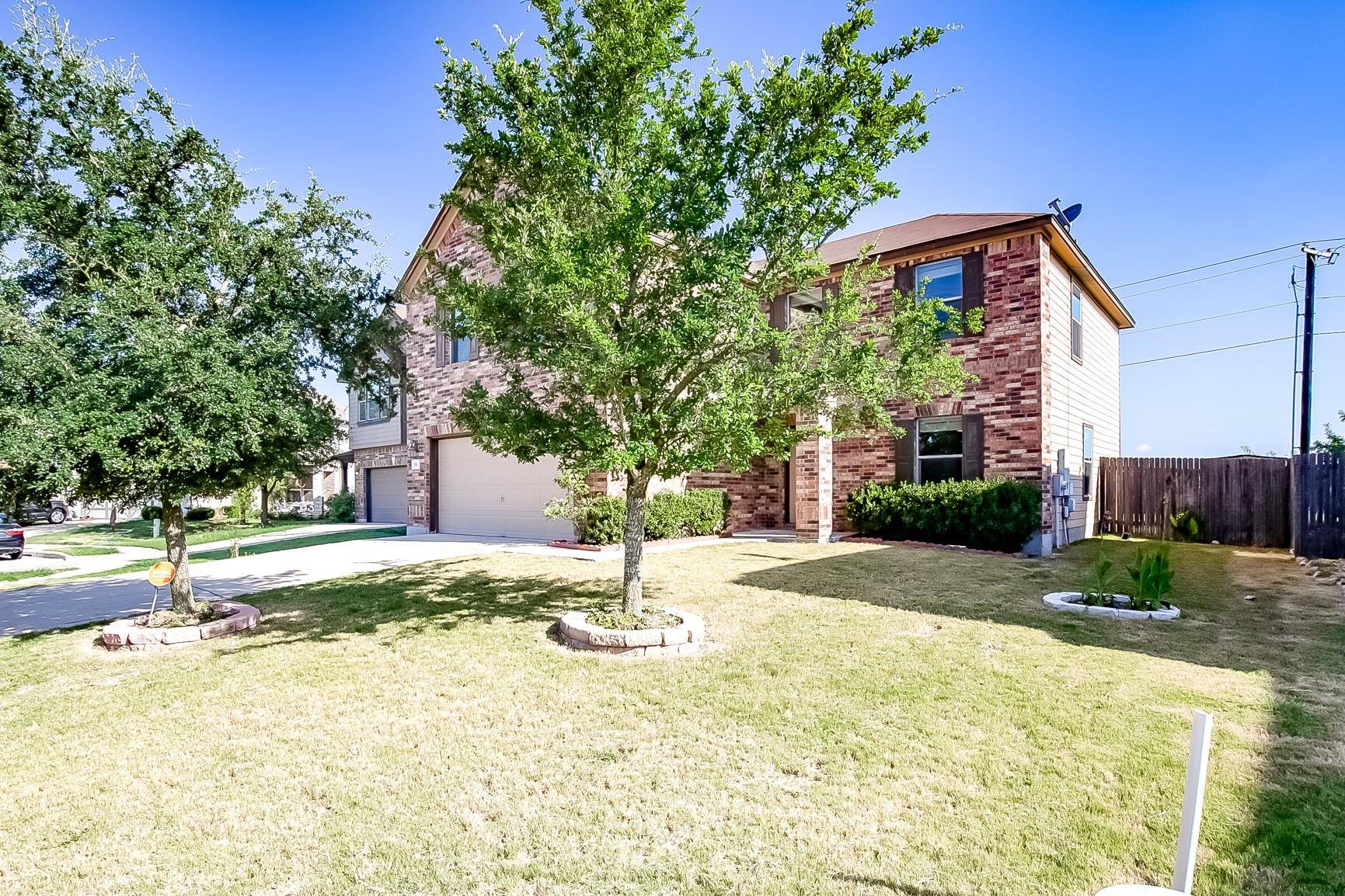 518 Carrington ST, Hutto, TX 78634
