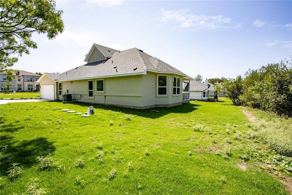150 Raptor Beak WAY, Cedar Creek, TX 78612