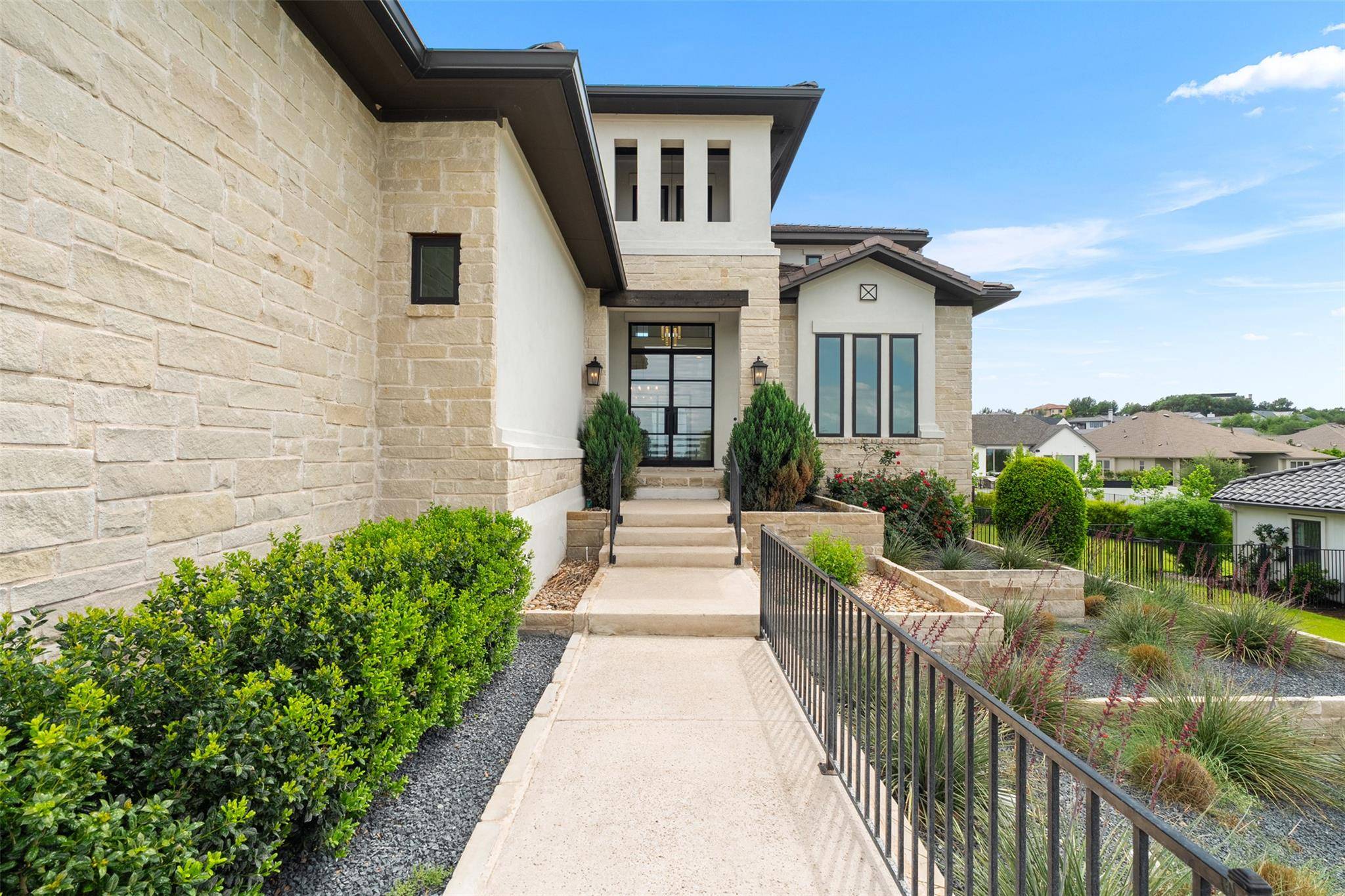 702 Serene Estates DR, Austin, TX 78738