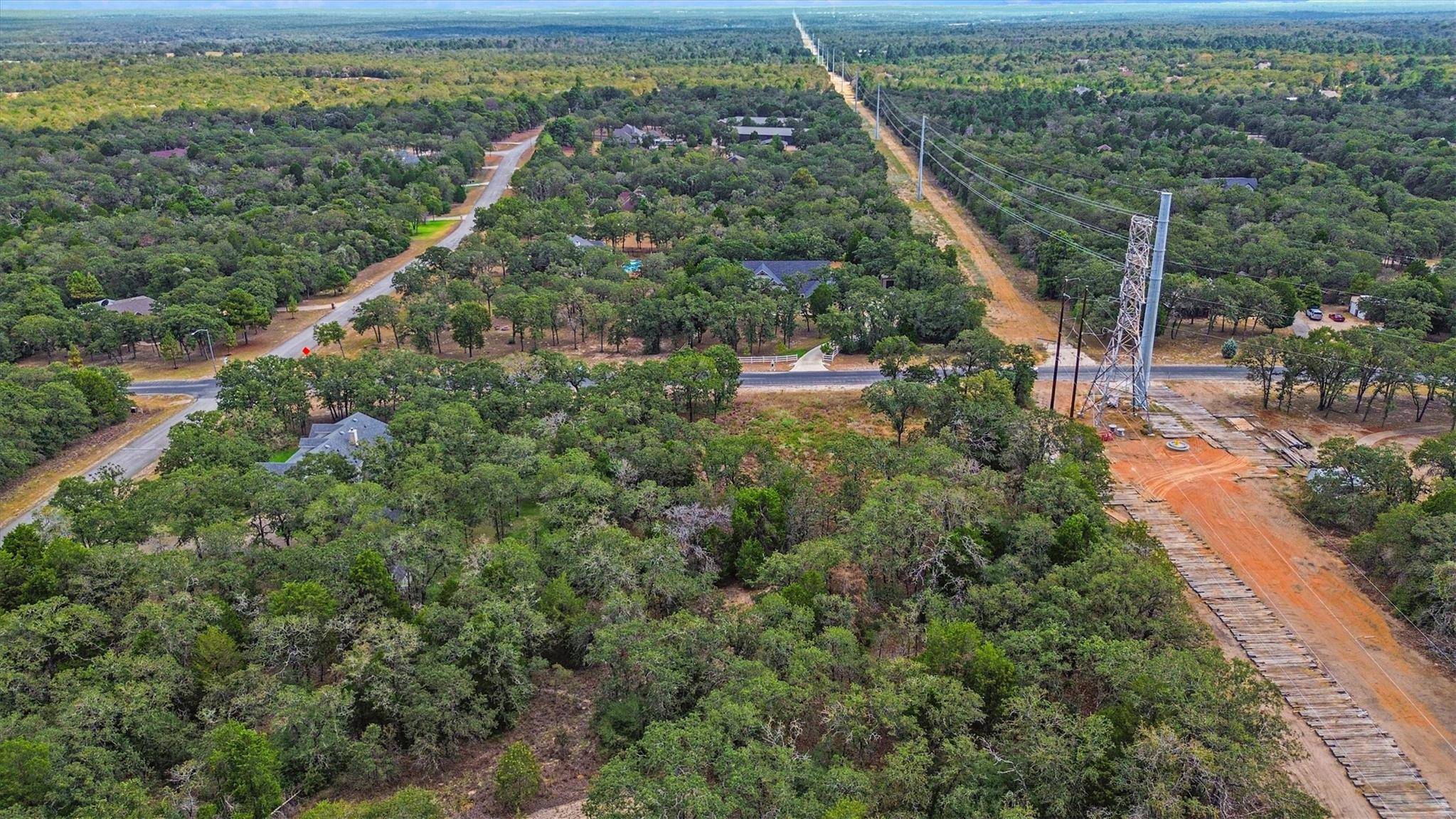 411 Arbors CIR, Elgin, TX 78621