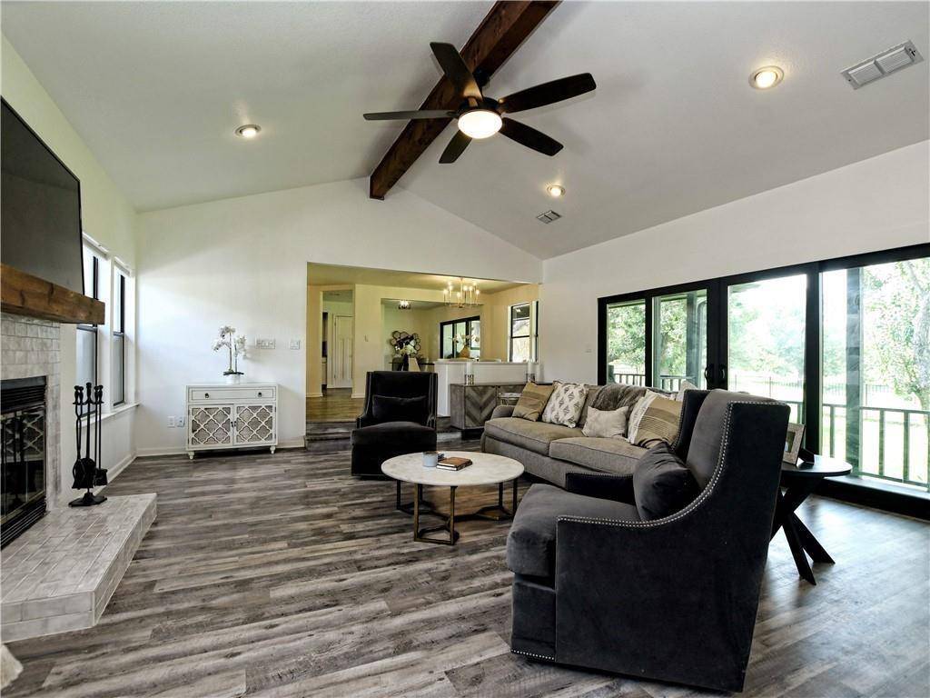 730 Vanguard ST, Lakeway, TX 78734