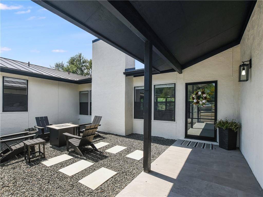 730 Vanguard ST, Lakeway, TX 78734