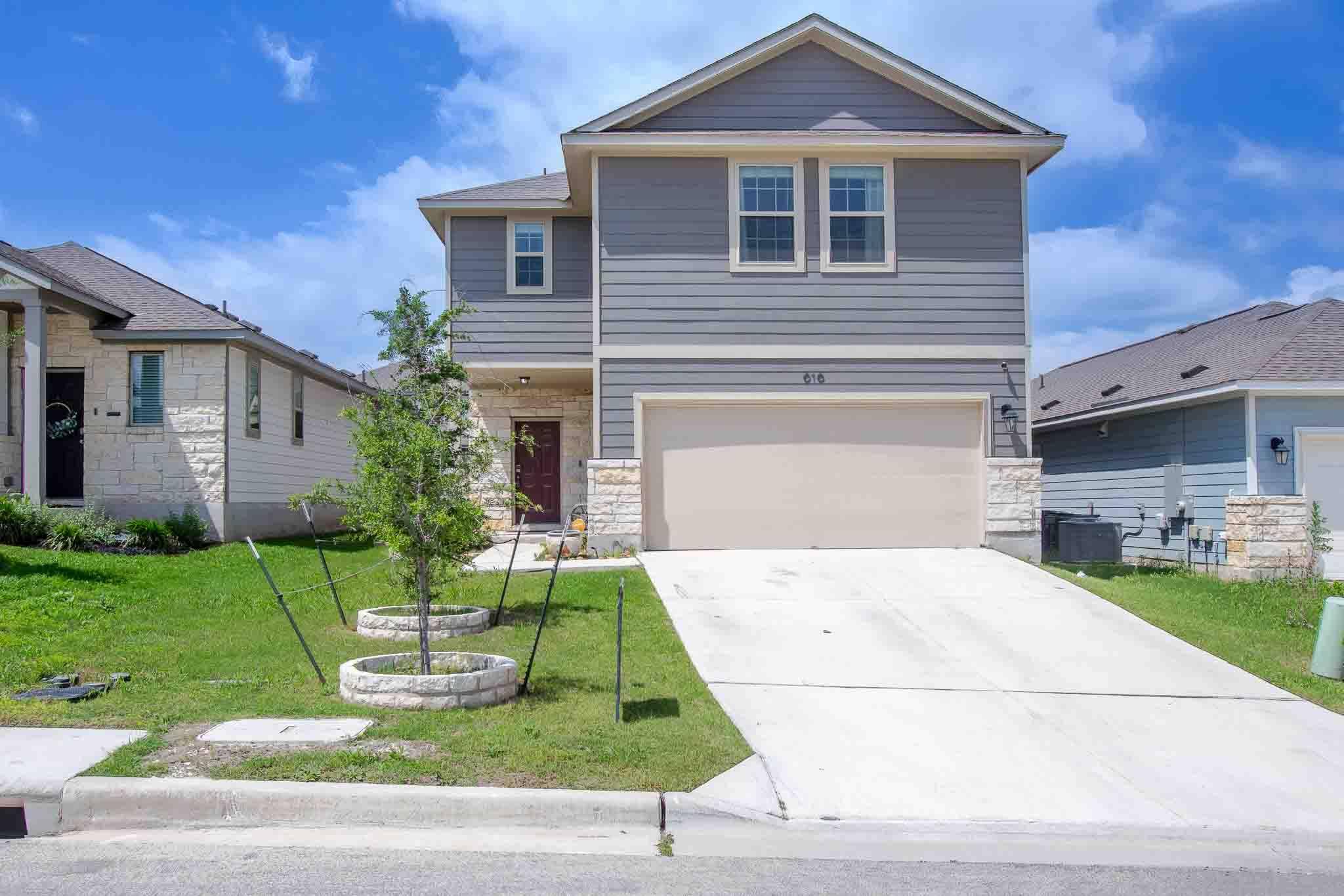 616 Barbary Coast LN, Jarrell, TX 76537