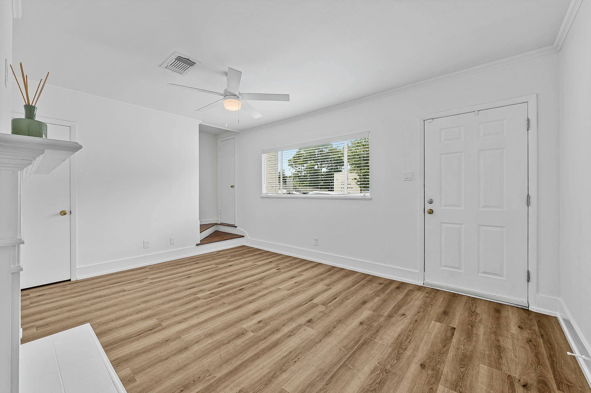 2401 Winsted LN #4, Austin, TX 78703
