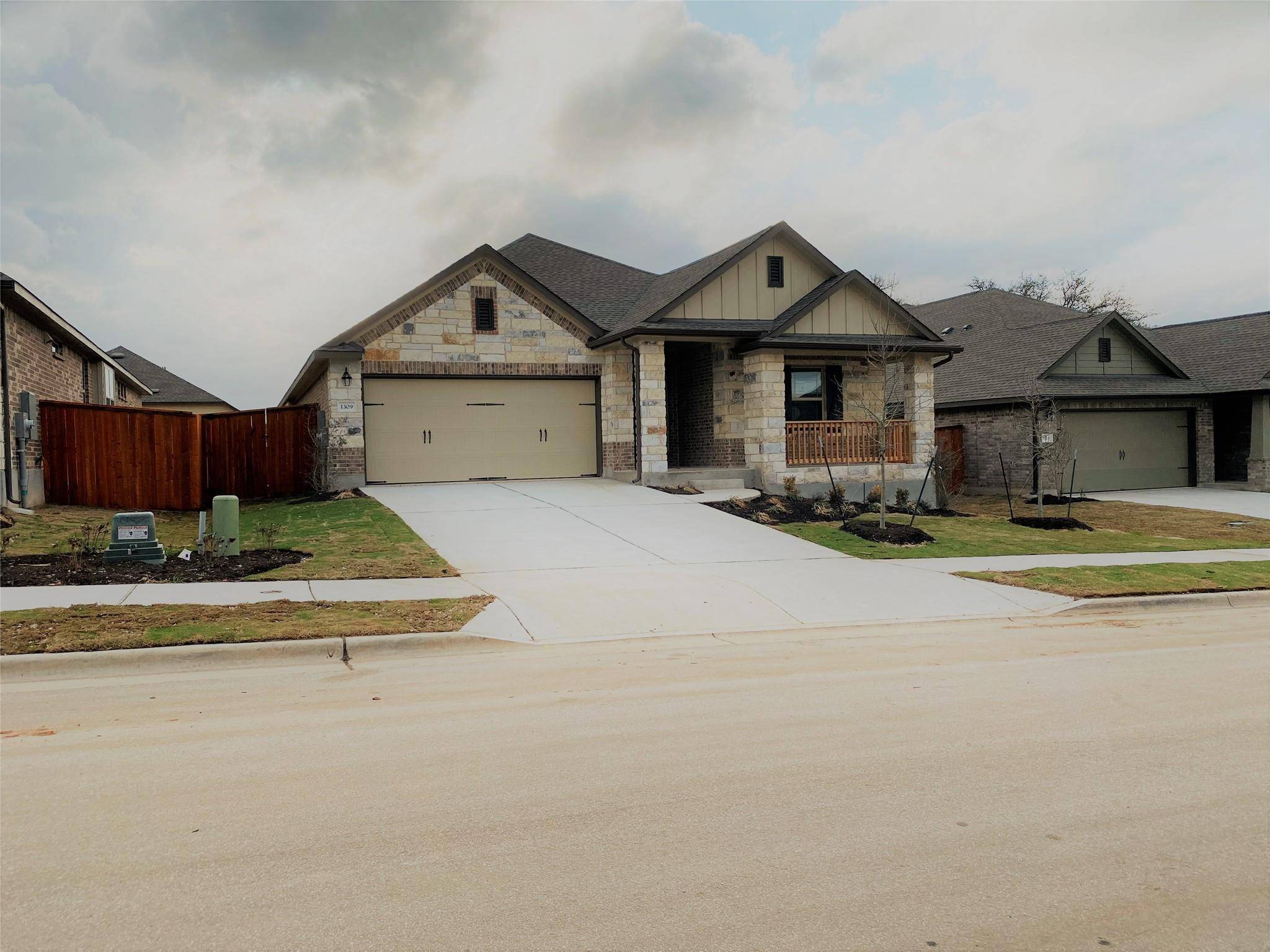 1309 Terrace View DR, Georgetown, TX 78628