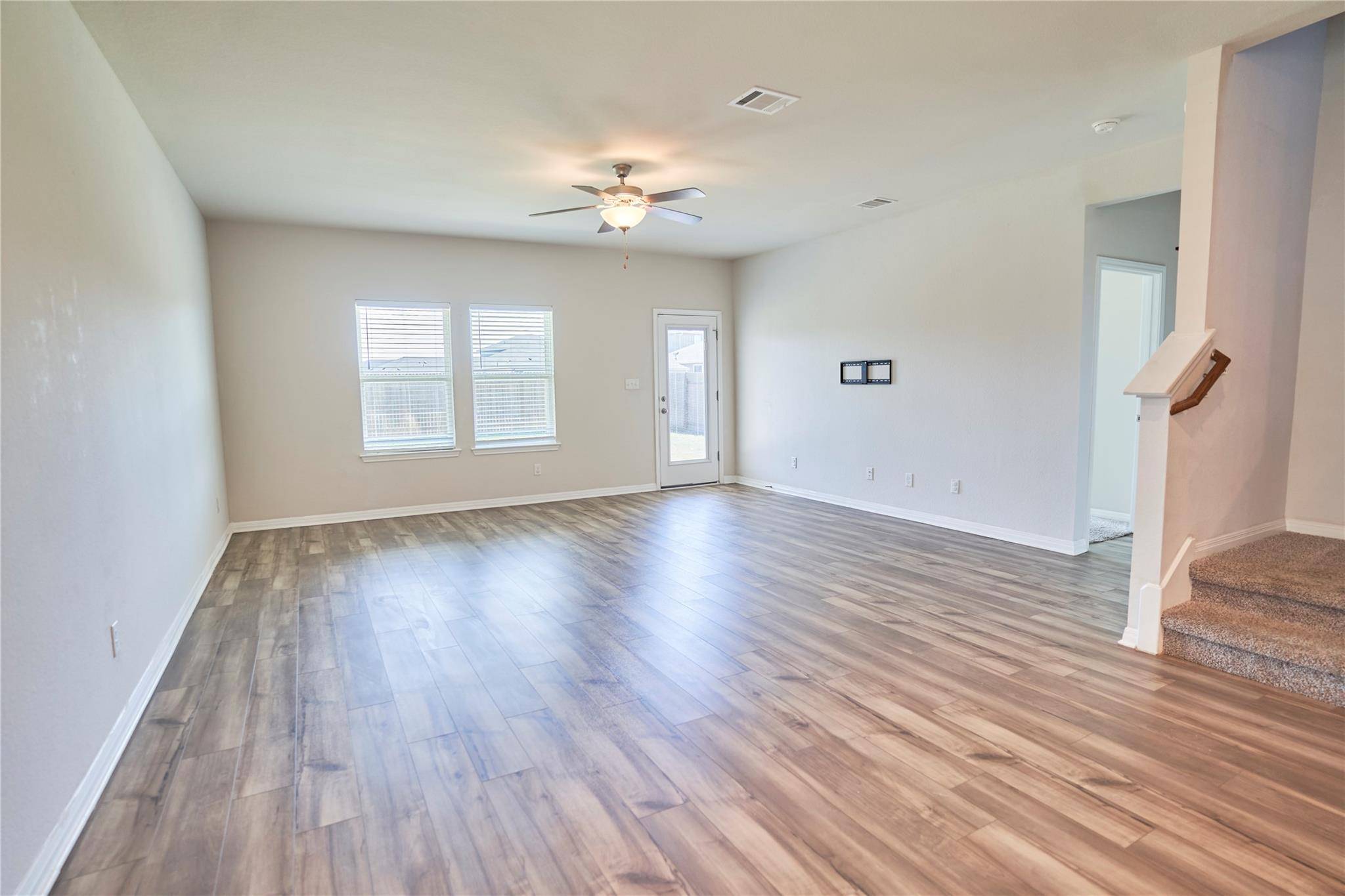 3034 Mill Run BND, Round Rock, TX 78665
