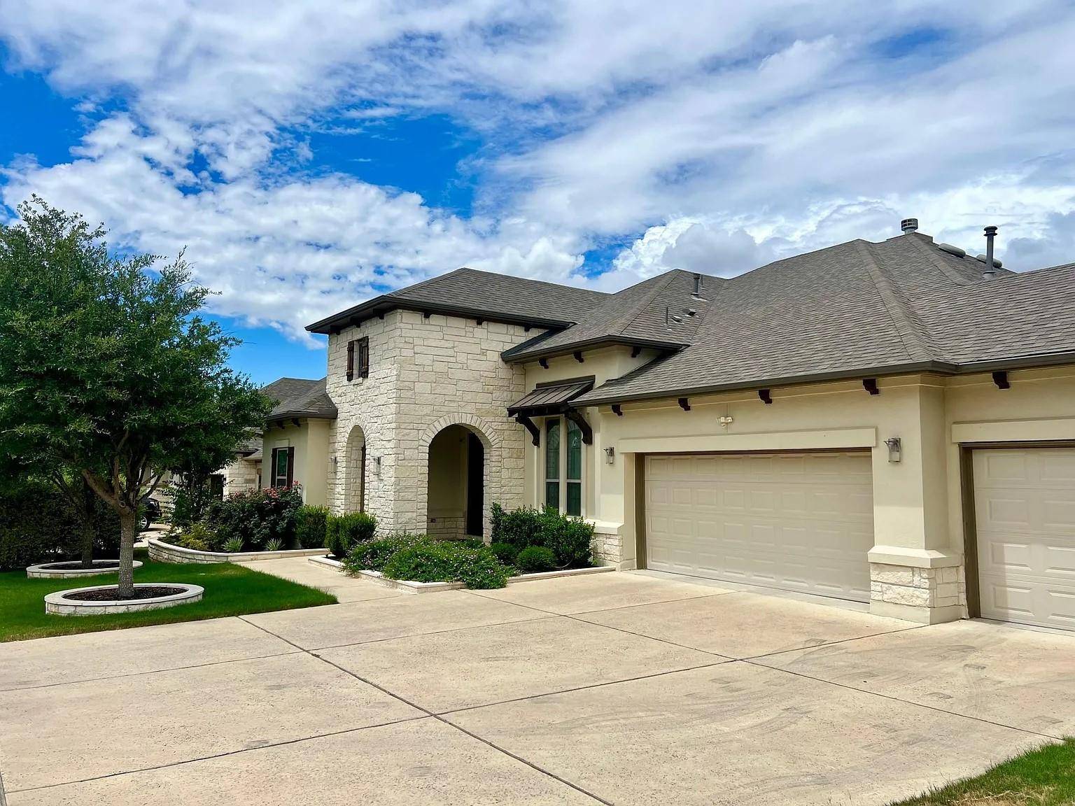 205 Barefoot Park LN, Georgetown, TX 78628
