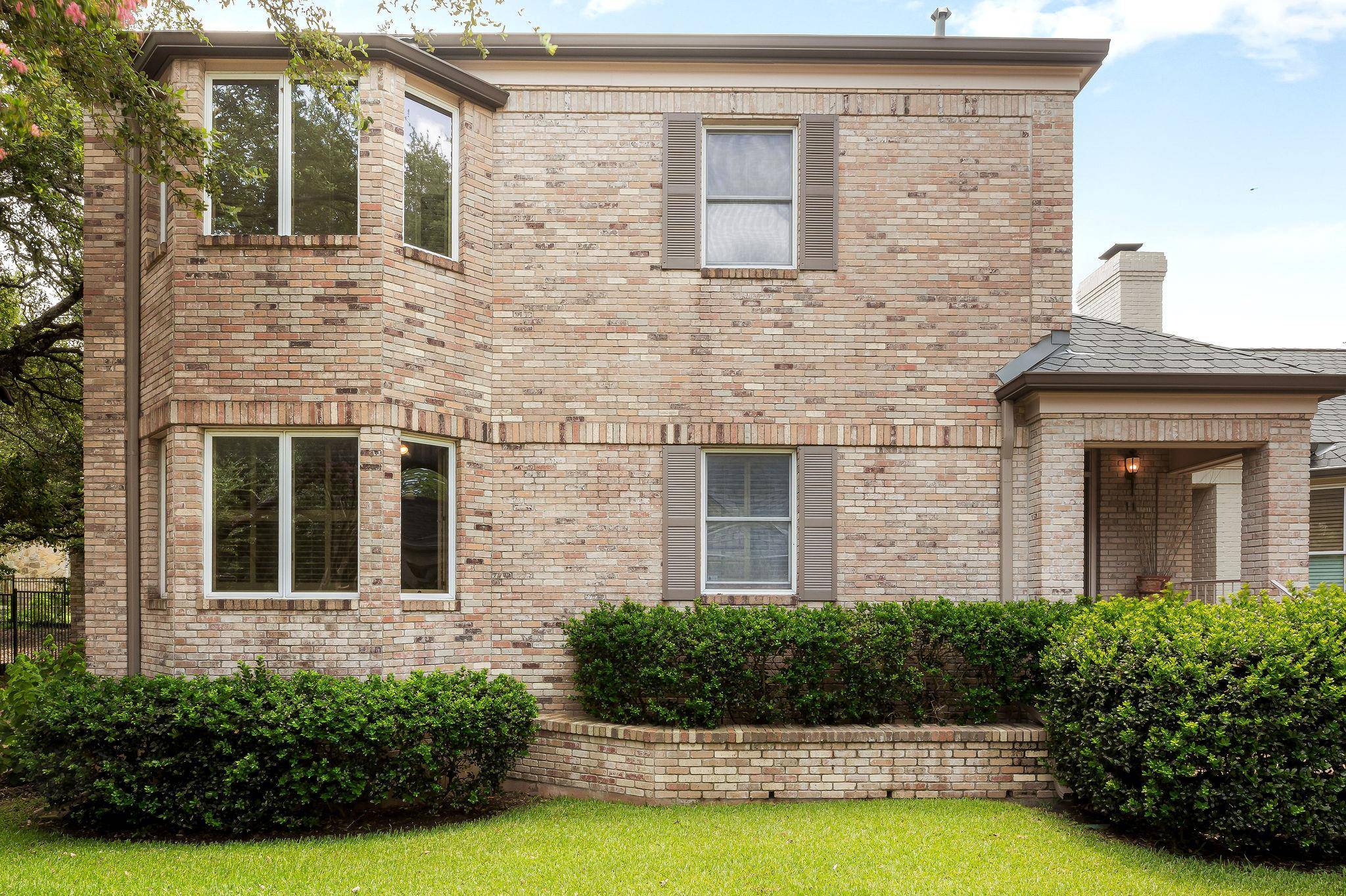 2834 Montebello RD #B11, Austin, TX 78746