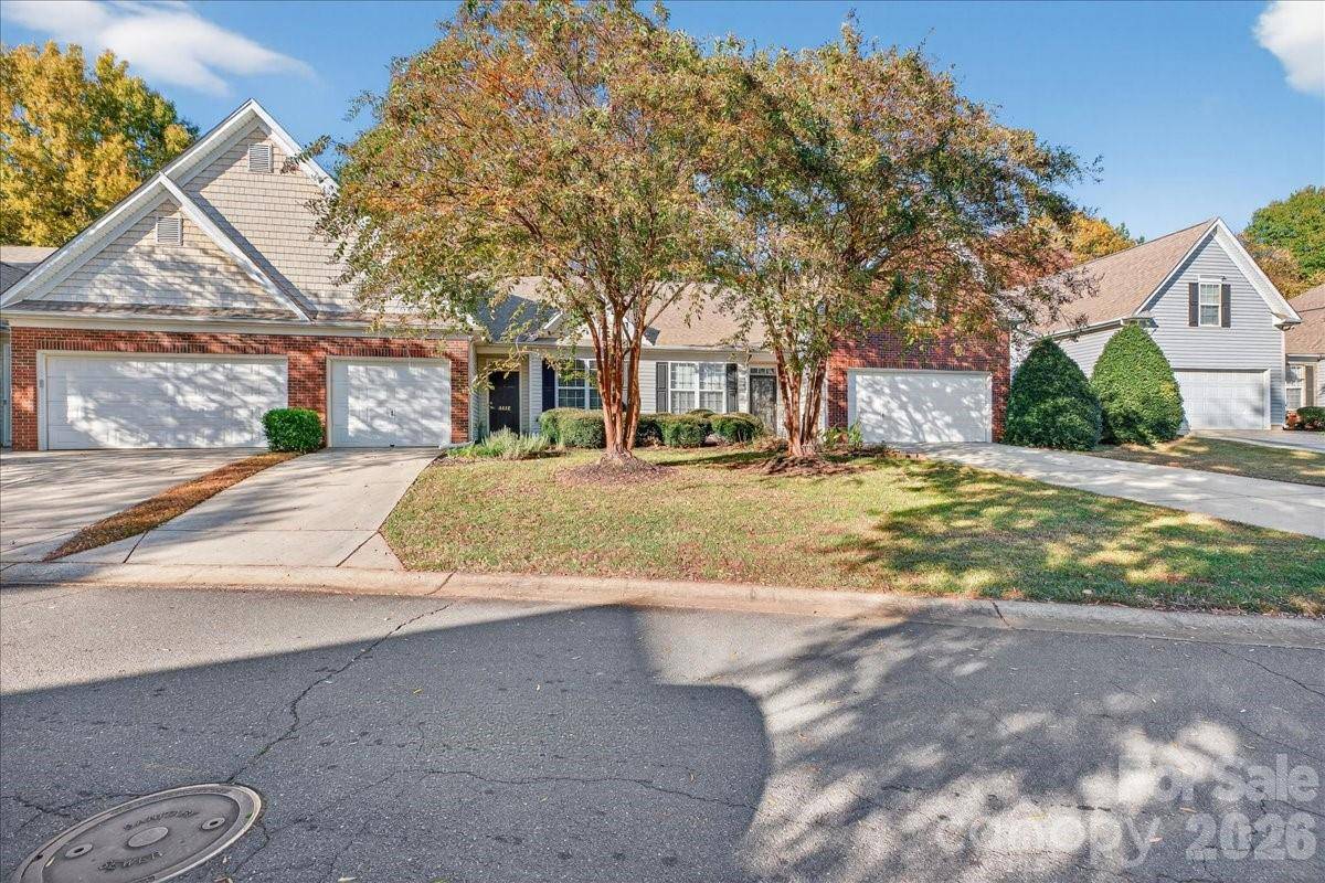 4412 Glenlea Commons DR, Charlotte, NC 28216