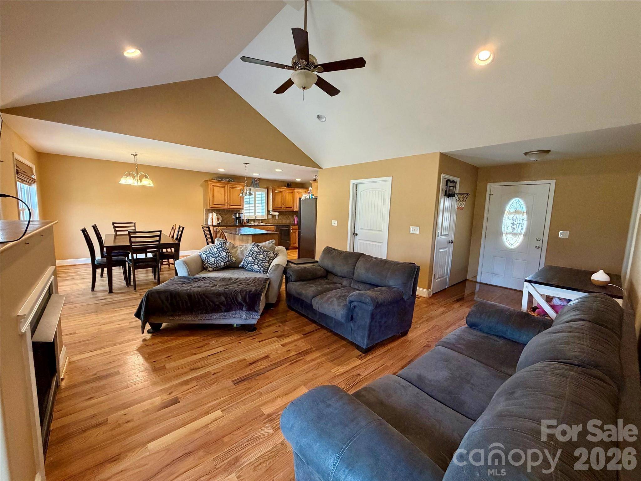 510 E Carpenter ST, Maiden, NC 28650
