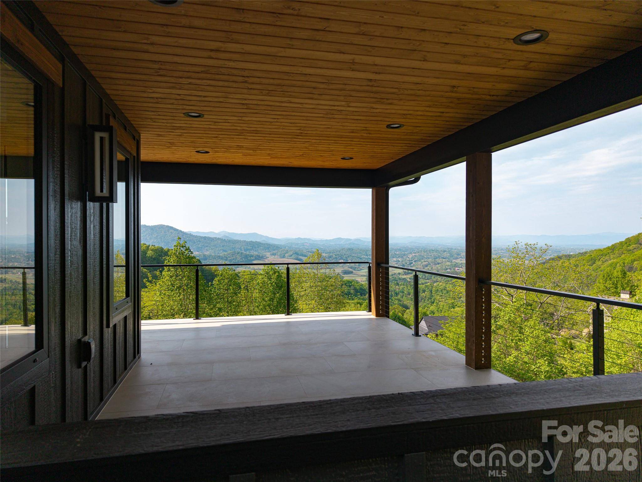 134 View Ridge Pkwy, Leicester, NC 28748