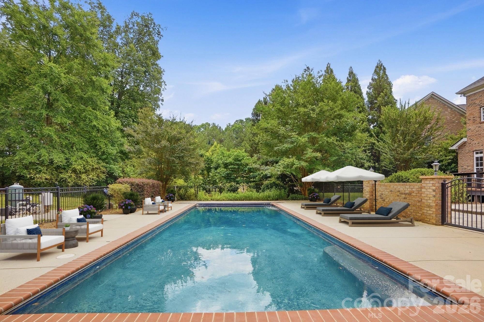 507 Five Leaf LN, Waxhaw, NC 28173