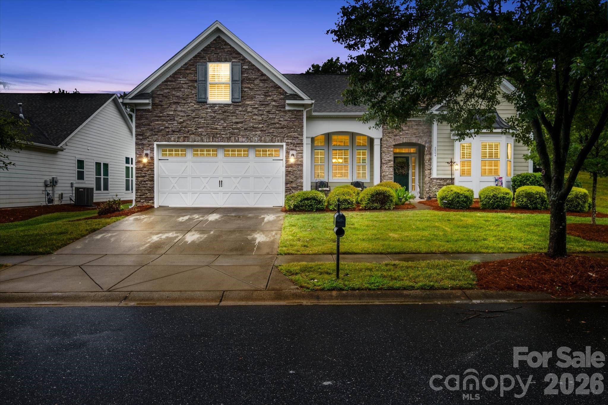4804 Star Hill LN, Charlotte, NC 28214