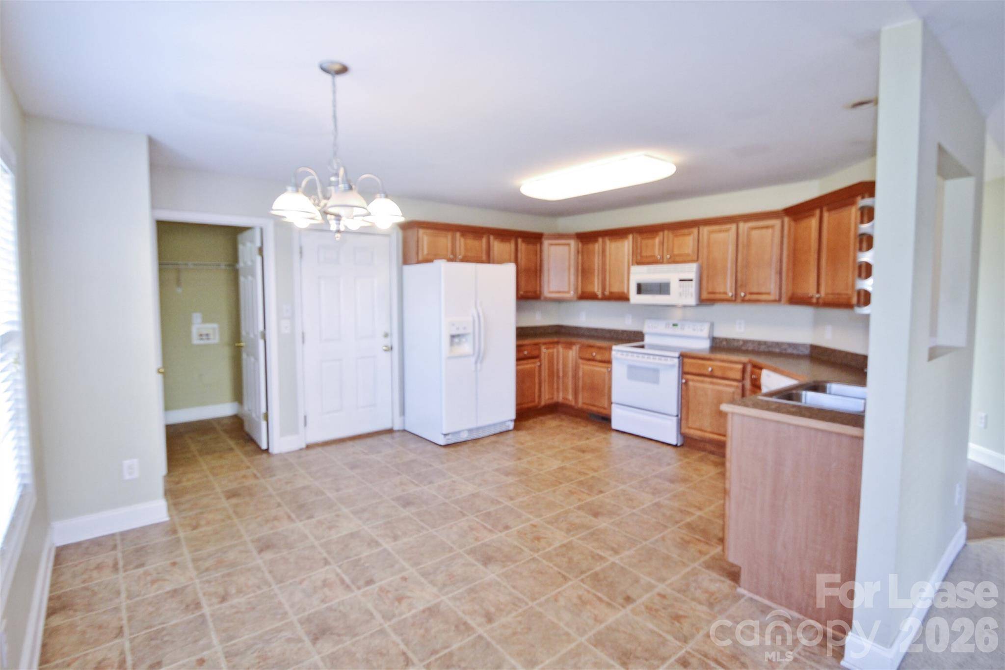 1491 Mayfair DR, Conover, NC 28613