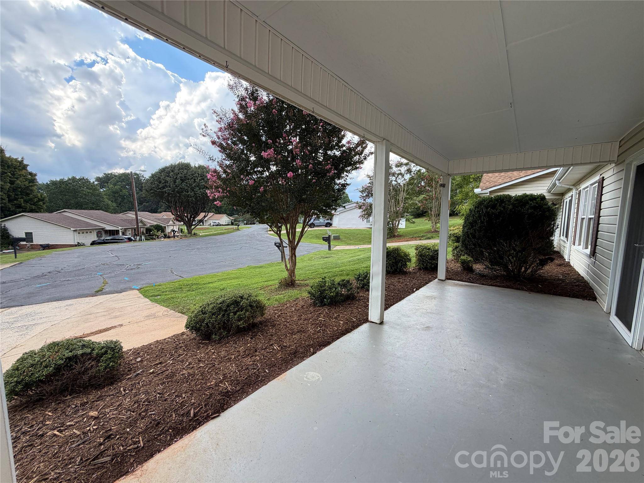 127 Holly CT, Bostic, NC 28018