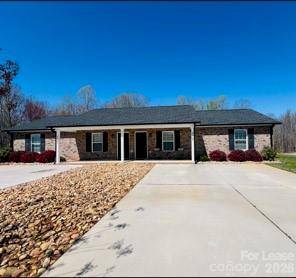 4429 Dillbrook LN, Denver, NC 28037