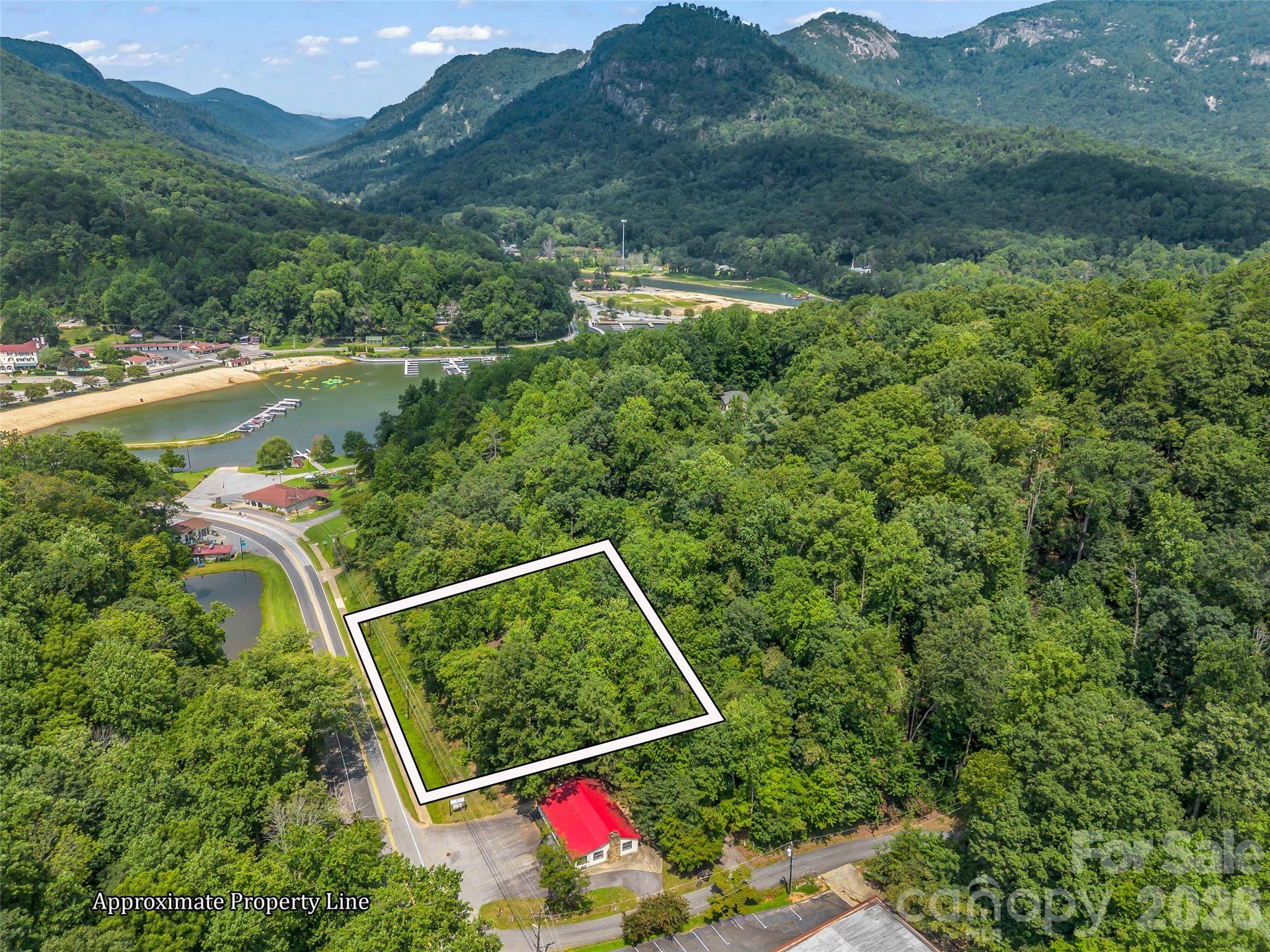 286 Harris RD, Lake Lure, NC 28746