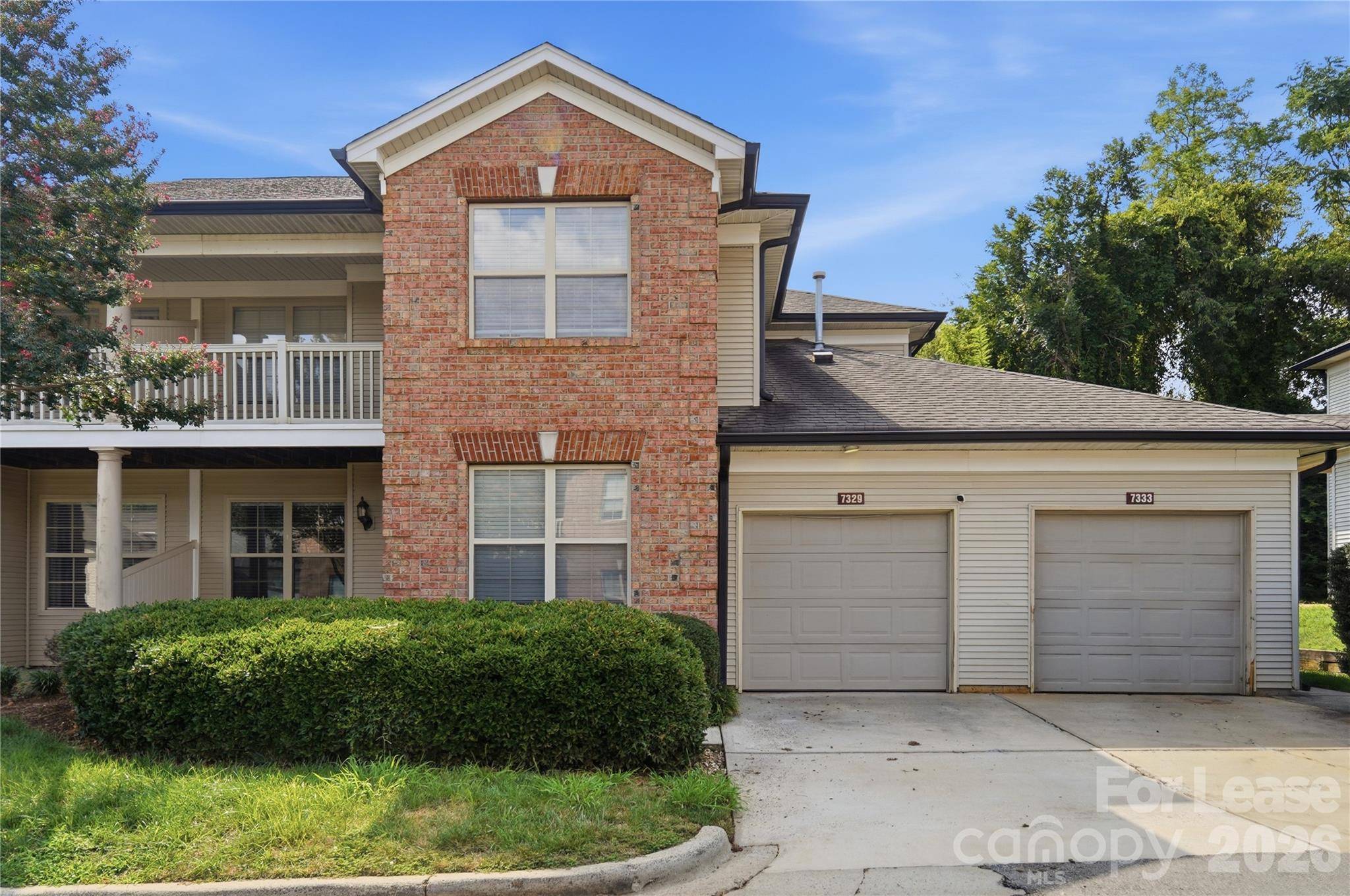 7329 Michaels Landing DR, Charlotte, NC 28262