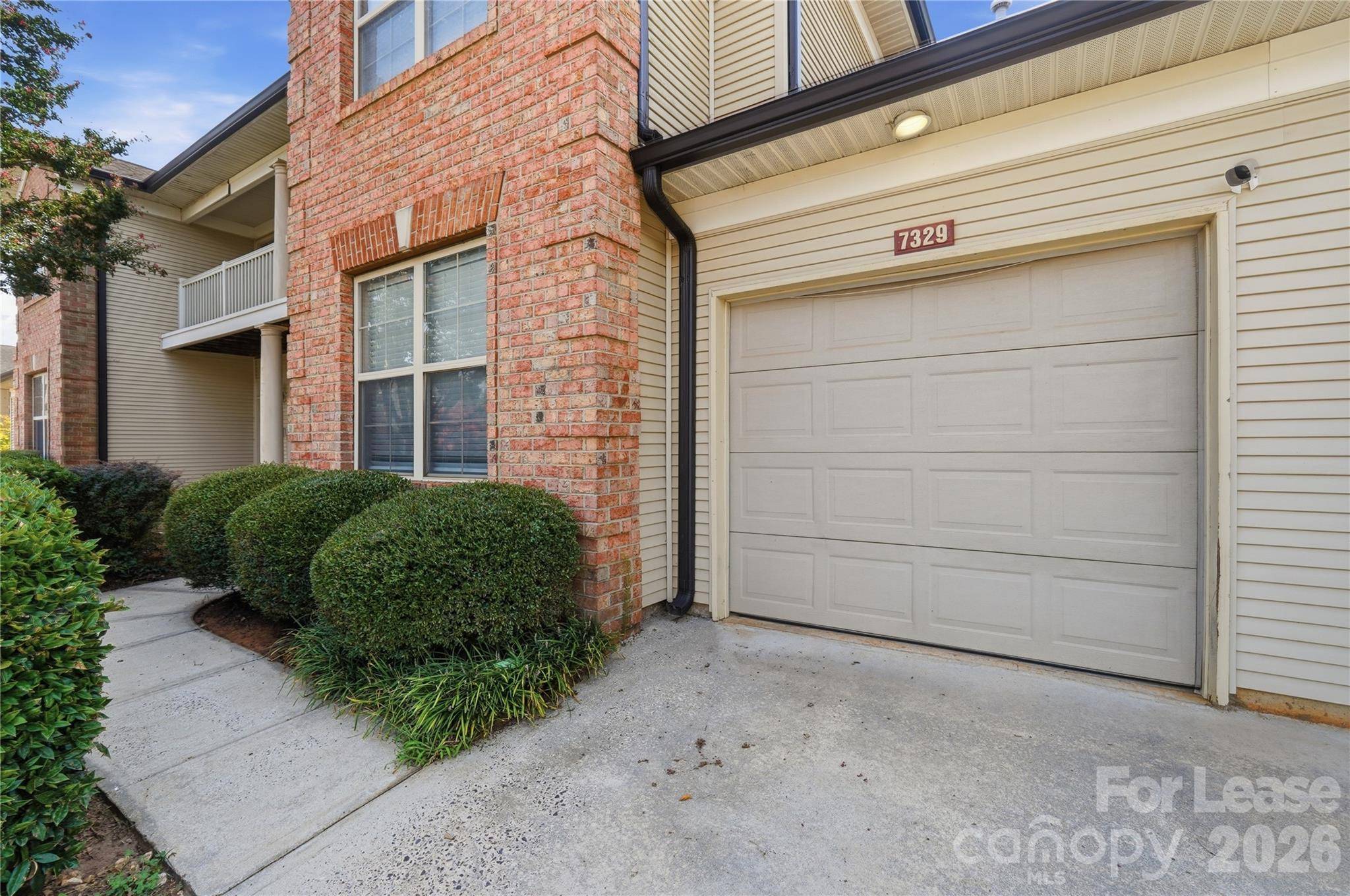 7329 Michaels Landing DR, Charlotte, NC 28262