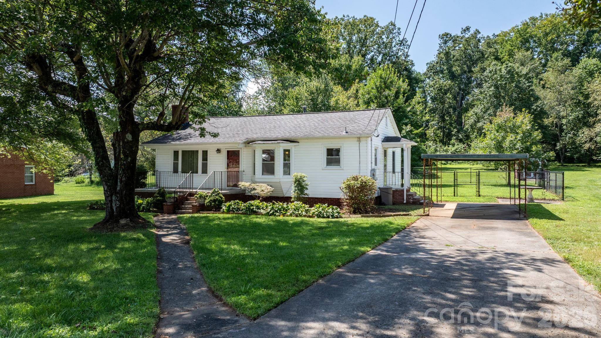 414B Old NC 18 HWY, Morganton, NC 28655