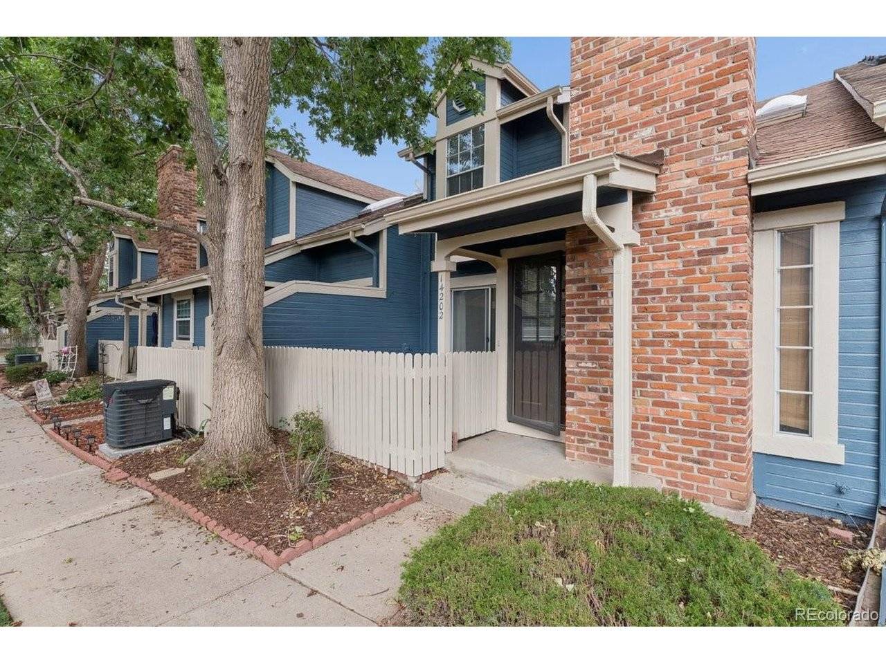 14202 E Radcliff, Aurora, CO 80015