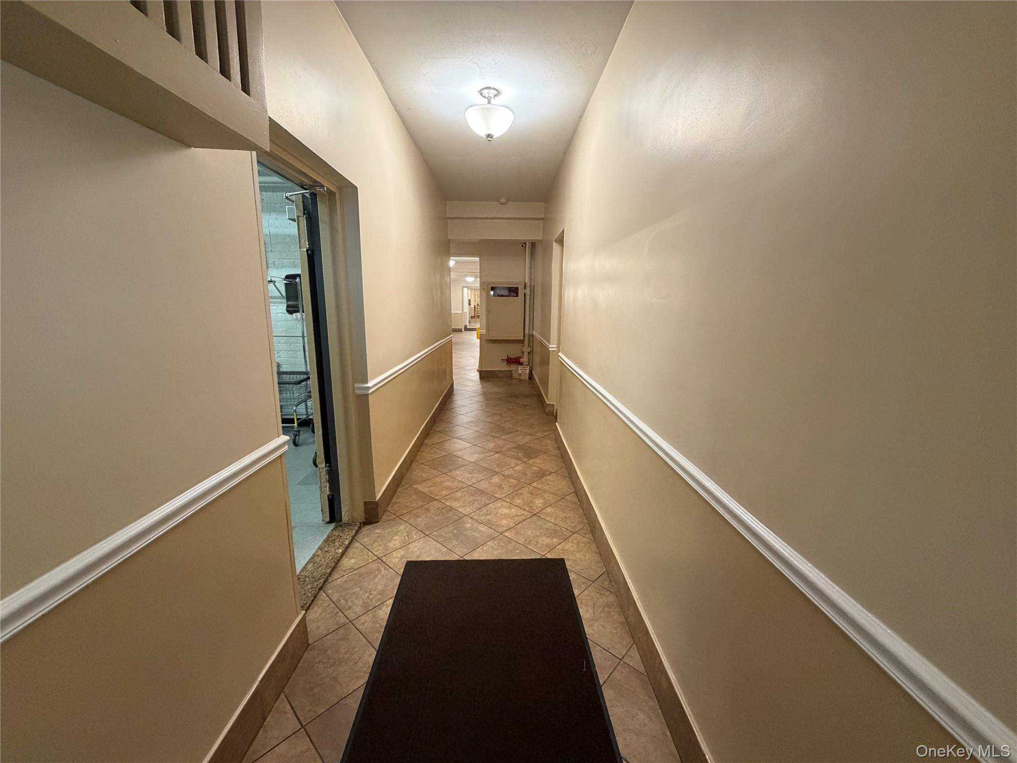 821 Bronx River RD #BG, Bronxville, NY 10708